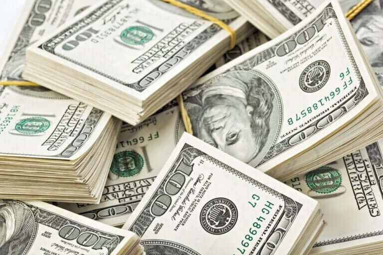How Much Is A $100,000 Term Life Insurance Policy?